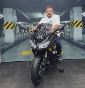 ЗОЛОТО НА ЧЕРНОМ KAWASAKI NINJA1000SX KTRC 2014