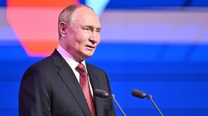 В немецком журнале Compact рассказали о первой партии монет в честь Путина