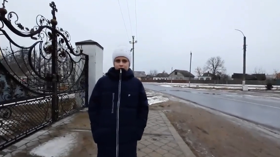 Воспоминания 2021г. Ездили  в центр.  Жарим пирожки с картошкой и сосисками. С Прощеным воскресеньем