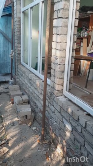Стеклим веранду.