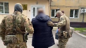 Руководителя фирмы задержали в Кузбассе за мошенничество при постройке школы