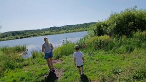 Отдыхаем на даче в России.Рыбалка в России, паримся в бане, купаемся в бассейне. Отдых, Развлечения