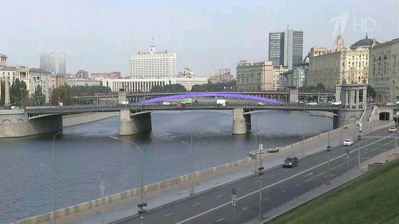 Контрасты сентябрьской погоды преподносят сюрпризы жителям российских регионов