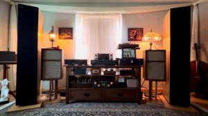 Anne Bisson - Vocals; Piano