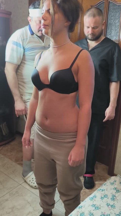 Мануальная коррекция шейных позвонков, стоя. Обучение мануальной терапии и костоправству. Запишись.