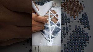 Создание надписей и рисунков на текстильных изделиях.