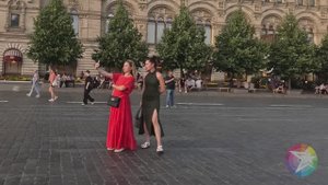 Прикольные и необычные фотосессии красивых девушек на Красной Площади в Москве!!!