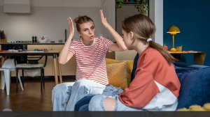 Психолог объяснил причины потребительского отношения детей к родителям