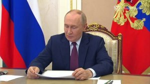Президент проводит совещание с членами Правительства, Кремль, 17 сентября 2025 года