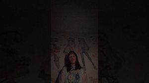 Вика клубника поёт кошка беспородная