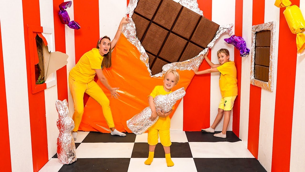 Крис и Ники участвуют в Челлендже с мамой! Видео от Влада и Ники!