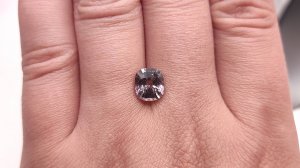 Шпинель электро-фиолетовая, кушон 2.82 ct. Мьянма + гемм. заключение