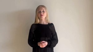 Привет! Меня зовут Милана и я люблю драконов