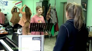 Поговори со мною, мама-1-я ( мелодия?); Небеса -3я динамика и свобода. Анастасия Щелканова. Эстрада