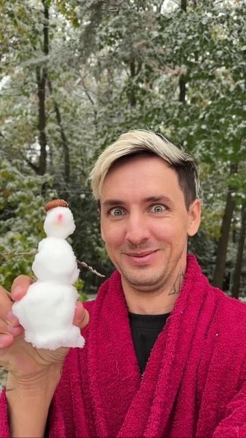 Какие руки, такой и снеговик 😂 смотреть онлайн