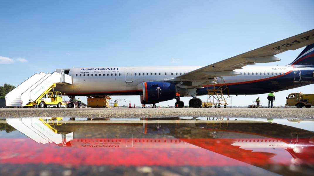 Первый за три года рейс из Москвы приземлился в Краснодаре