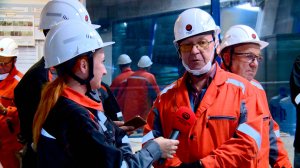 Легенды в цехах. Ветераны дирекции по производству оценили работу современного комбината