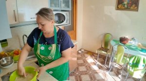 На обед сегодня фаршированный перец // Заготовки продолжаются // Подарки от подруги