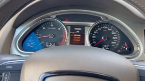 Ауди Q7 панель