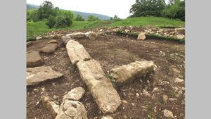 ДОЛЬМЕНОВЕДЕНИЕ 10 - основные элементы - пяточные плиты