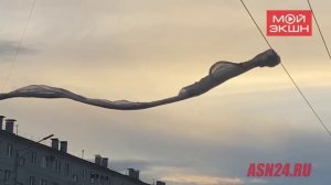 «Подхожу к дому, а там — дементор!»: амурчанка сняла странное видео в сумеречном небе