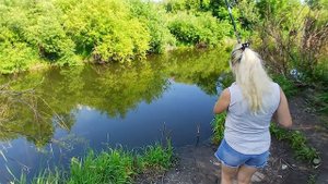 Отдыхаем на даче в России.Рыбалка в России, паримся в бане, купаемся в бассейне. Отдых, Развлечения