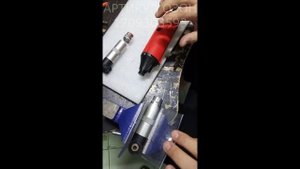 Как открутить шейку гравера