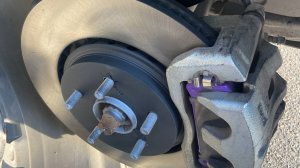 Замена передних тормозных колодок на Lexus RX350 RX200t RX300 4G 2015-2022