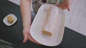 Яблочный рулет, очень вкусно и просто.