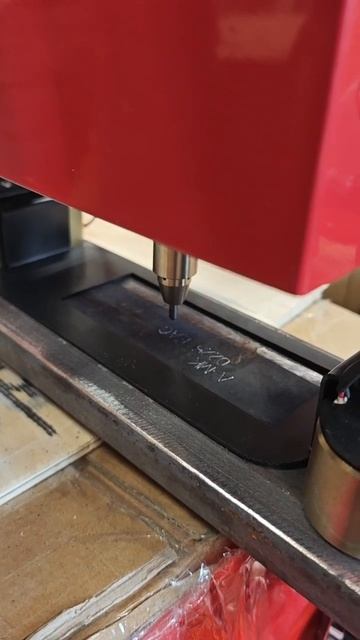 Портативный пневматический ударно-точечный маркиратор FCMARK PB02 (120*40мм) смотреть онлайн