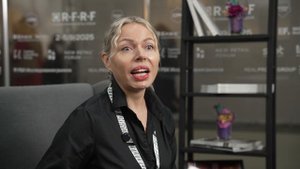 БЛИЦ-ИНТЕРВЬЮ | МАЙЯ КАЗНАЧЕЕВА, Независимый эксперт | Бизнес-форум RFRF на выставке моды СРМ