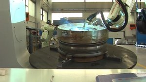 TIESSE ROBOT наплавка запорной арматуры-Riporto su valvole 1