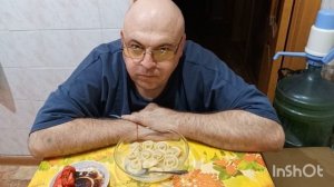 Мукбанг. Пельмени с юшкой и помидоры с бальзамиком. Самолёт пропавший на 37 лет.