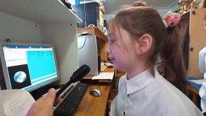 EW2R=RC4P=Амира ведущая