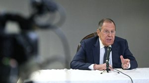 Лавров: США не удастся "соблазнить" Путина запуском торговли