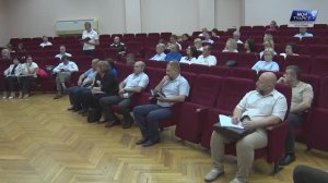 Ямочный ремонт дорог и состояние контейнерных площадок обсудили на аппаратном совещании