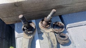 Замена рулевых наконечников Rexton 2