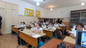 3акласс  6ая школа г Азнакаево лекция про радиосвязь