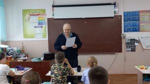 Азнакаево 8 школа вручение благодарственного письма от клуба Рыцари неба