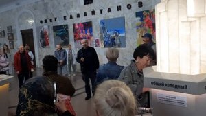 Юморист Лукинский в Нарзанной галерее Кисловодска. 17.09.2025г.