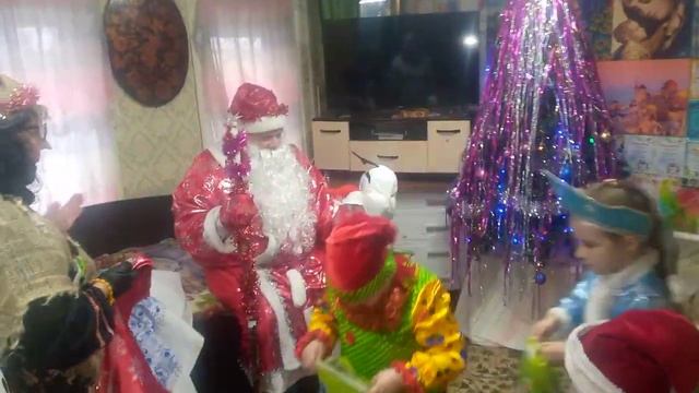 Наши поздравления для семьи 🍒 Вишняковых Городец 11.01.2025г. смотреть онлайн