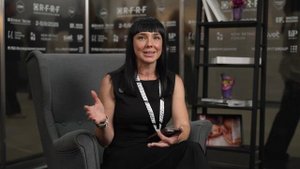 БЛИЦ-ИНТЕРВЬЮ | АННА КЛЮЕВА, Fitbomb | Бизнес-форум RFRF на выставке моды СРМ