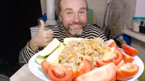 обед с Рыжулей-капризулей. жалко европейский народ. мукбанг. обжор. еда на камеру. диета. шизофрения