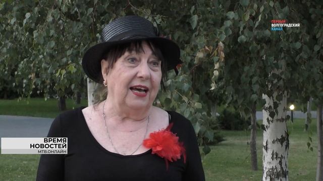 «Серебряные встречи» в ЦПКиО объединили десятки активистов Клубов пожилых людей Волгограда