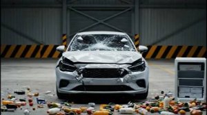 Холодильник с продуктами падает на машину | Краш-эксперимент 2