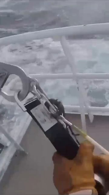 Видео Экстремальные Мгновения в Море