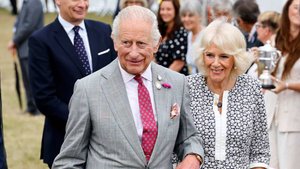 В Британии хотят использовать королевский шарм Карла III для влияния на Трампа