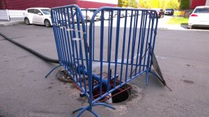 Сургутские коммунальщики решают проблему с грязной водой