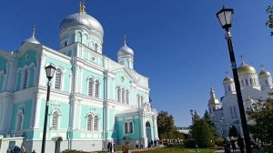 Соборная площадь Дивеевского монастыря