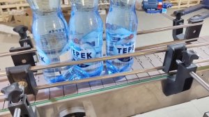 Наклеивание этикетки c куар кодом на бутылку - EtiKon.ru